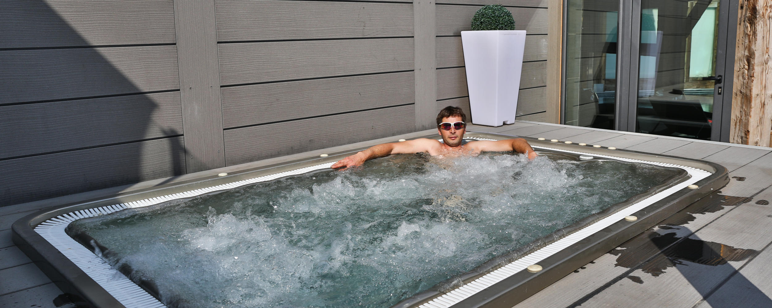 Hôtel Chamonix, Le Montana 4*,Chamonix Argentiere,jacuzzi_pano